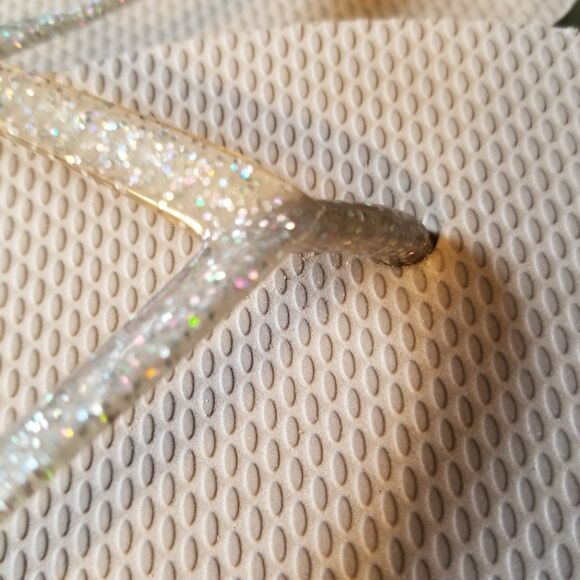 Old Navy glitter flip flops size 9 - Picture 3 of 4